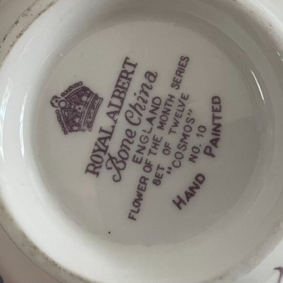 VTG Royal Albert Bone China Teacup & Saucer Flower of the Month Series Cosmos - Picture 7 of 8